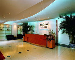 闵行漕宝路商务楼装修 闵行商场装修 闵行工厂装修 硅钙板吊顶 铝合金玻璃